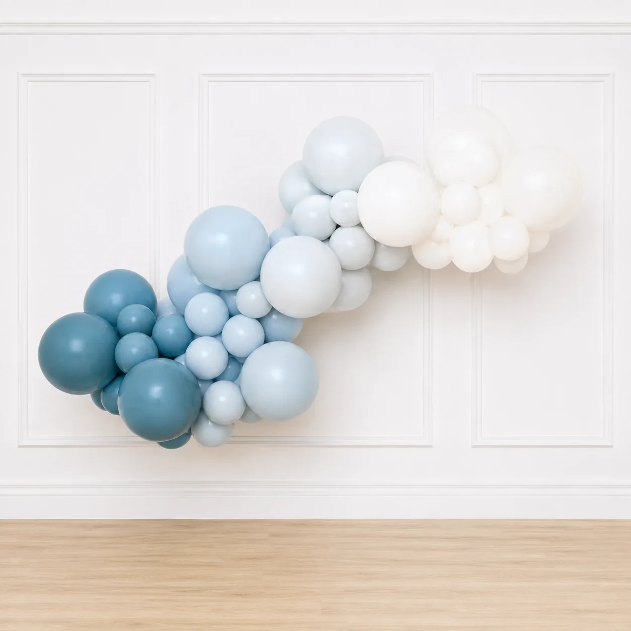 Grab and go balloon garland